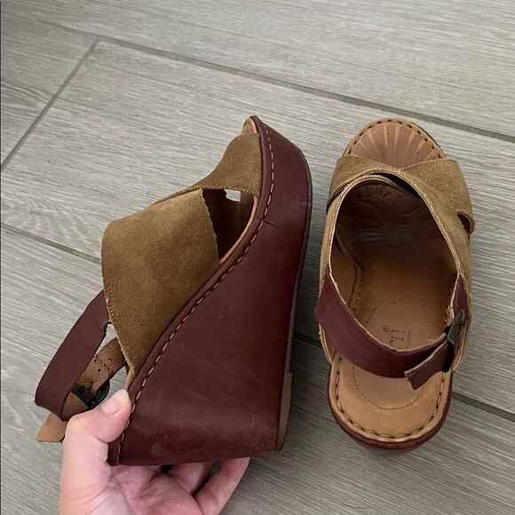 Born Emmy Wedge Sandals Women's Brown Leather Comfort Cross Strap Platform Sz 8 - Picture 4 of 7